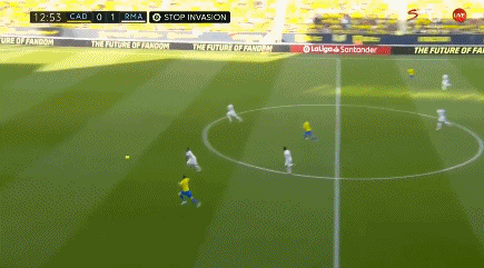 成都蓉城主帅徐正源获三年大合同，球队获亚冠资格，有望争夺双冠，球迷期待新赛季表现。