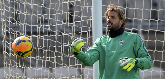 孔蒂：从赛季开始我们就一直在追赶，缺兵少将的情况太多了（孔蒂：赛季自开打便一路追赶，伤病频仍让阵容捉襟见肘）