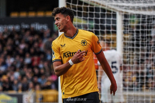 意媒：米兰有意乔纳森-戴维，但尤文不愿意在冬窗出售（意媒：米兰看中乔纳森-戴维，尤文冬窗拒绝出售）