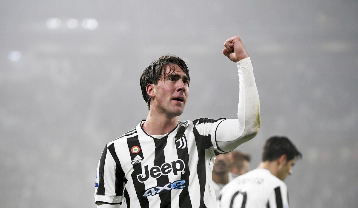 罗马诺独家：奥罗斯科已启程前往英格兰，即将加盟曼联