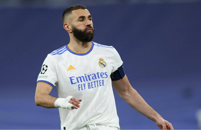 迪尼：谢什科在场上犹豫不决，他从来都和队友不在一个频道上