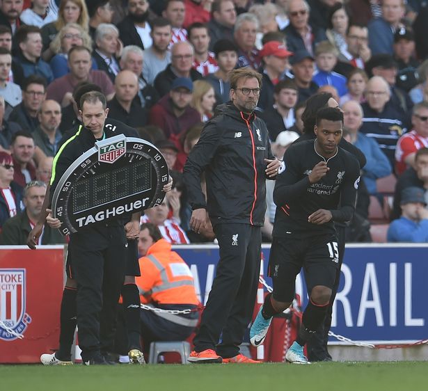 马德兴：足协上报3位外教候选；高层认为可借鉴男篮考虑土帅（马德兴：足协递交三名外籍主帅人选，高层拟借鉴男篮经验考虑本土教练）