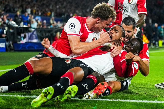 曼联主帅阿莫林迎战伯恩茅斯：老特拉福德能否再现荣耀？（阿莫林率曼联迎战伯恩茅斯：老特拉福德还能重燃辉煌吗？）